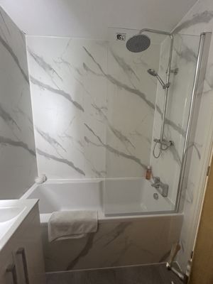 Photo 6- click for photo gallery